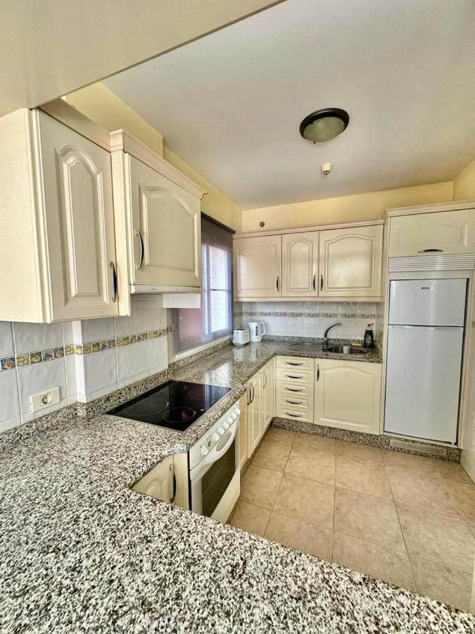 Sunny Apartment & Heated Pool Los Cristianos  Dış mekan fotoğraf